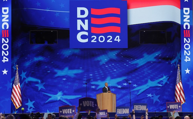 pro-palestine-democrats-dnc-harris